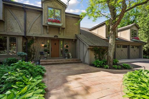 1200 Ferndale Road N, Minneapolis, MN 55447