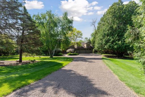 1200 Ferndale Road N, Minneapolis, MN 55447