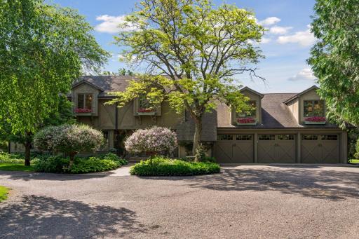 1200 Ferndale Road N, Minneapolis, MN 55447