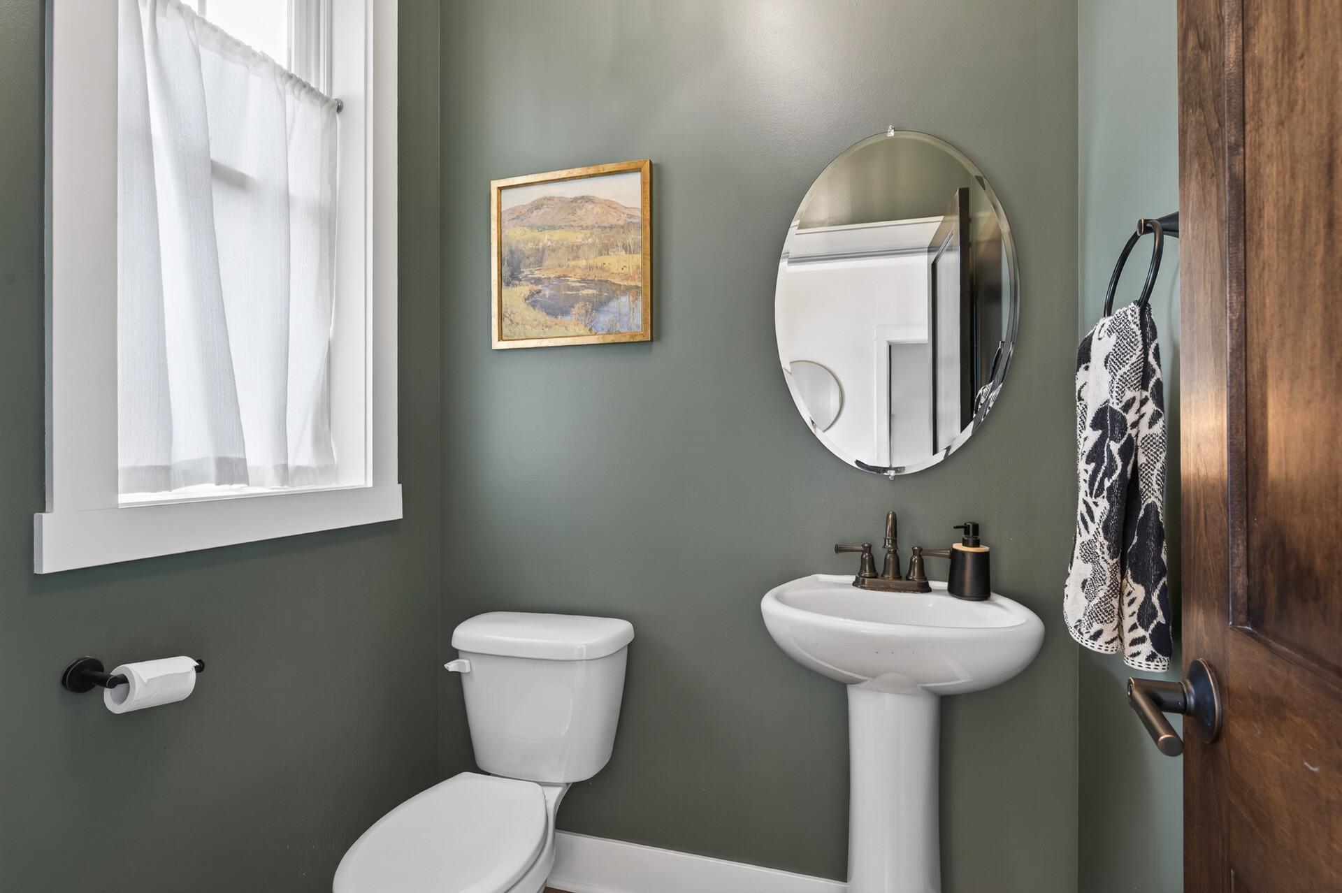 22_214_Cedar_Lake22_mls.jpg