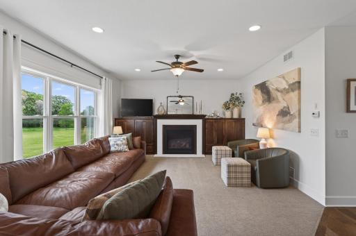 214 Cedar Lake Court, New Prague, MN 56071