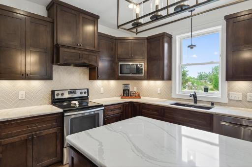 214 Cedar Lake Court, New Prague, MN 56071
