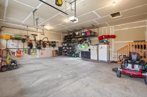 214 Cedar Lake Court, New Prague, MN 56071