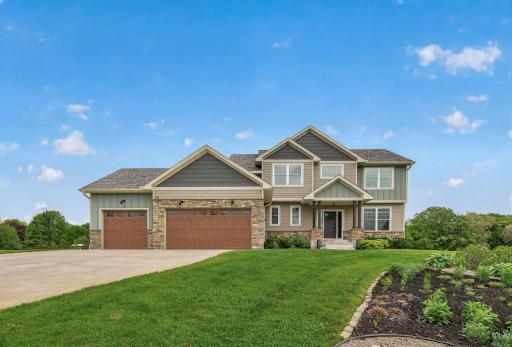 214 Cedar Lake Court, New Prague, MN 56071