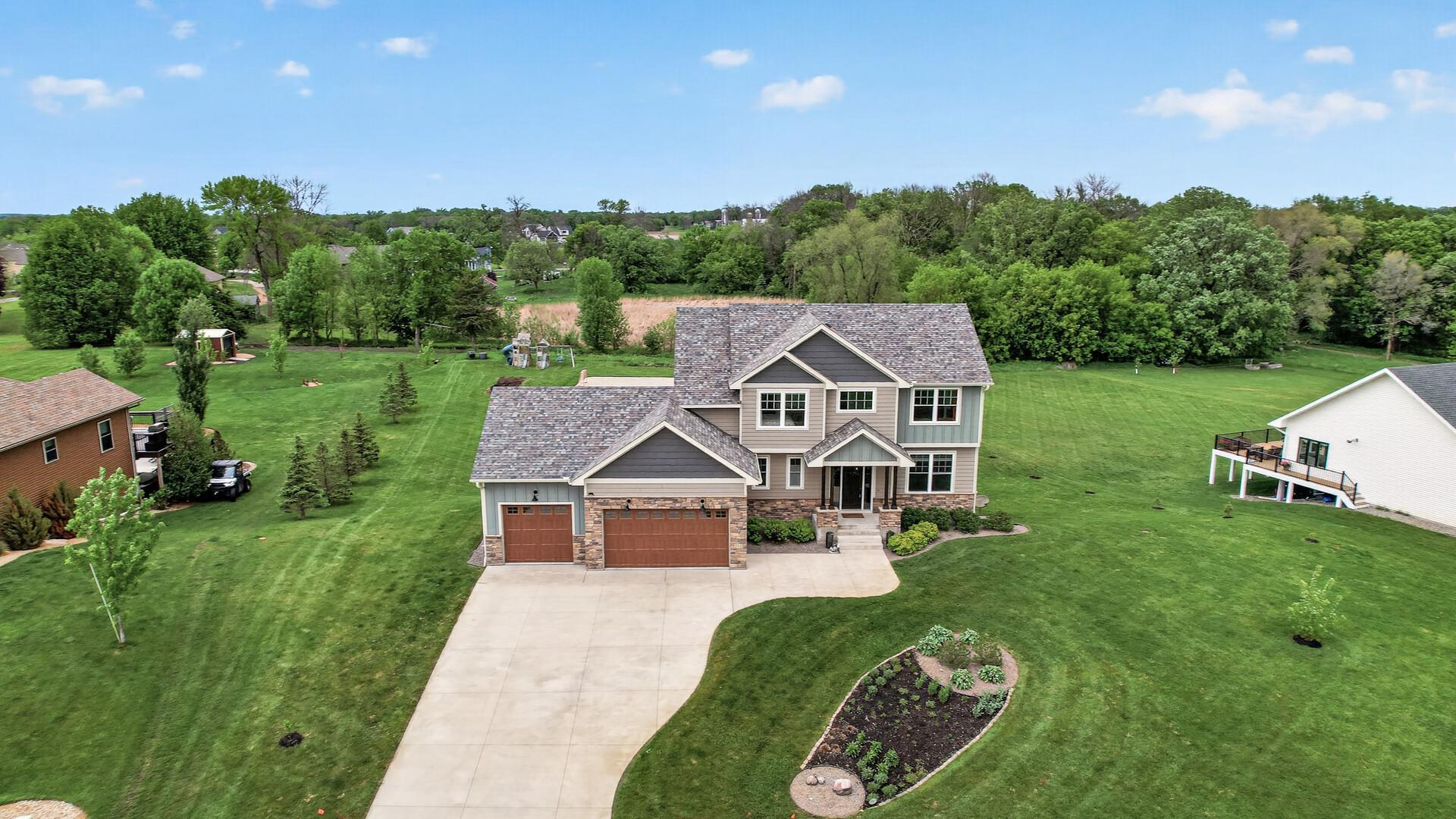 63_214_Cedar_Lake63_mls.jpg