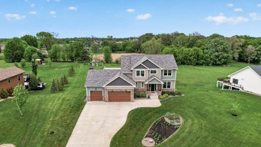 214 Cedar Lake Court, New Prague, MN 56071