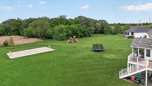 214 Cedar Lake Court, New Prague, MN 56071