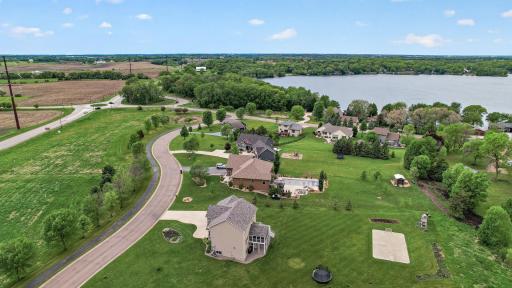 214 Cedar Lake Court, New Prague, MN 56071