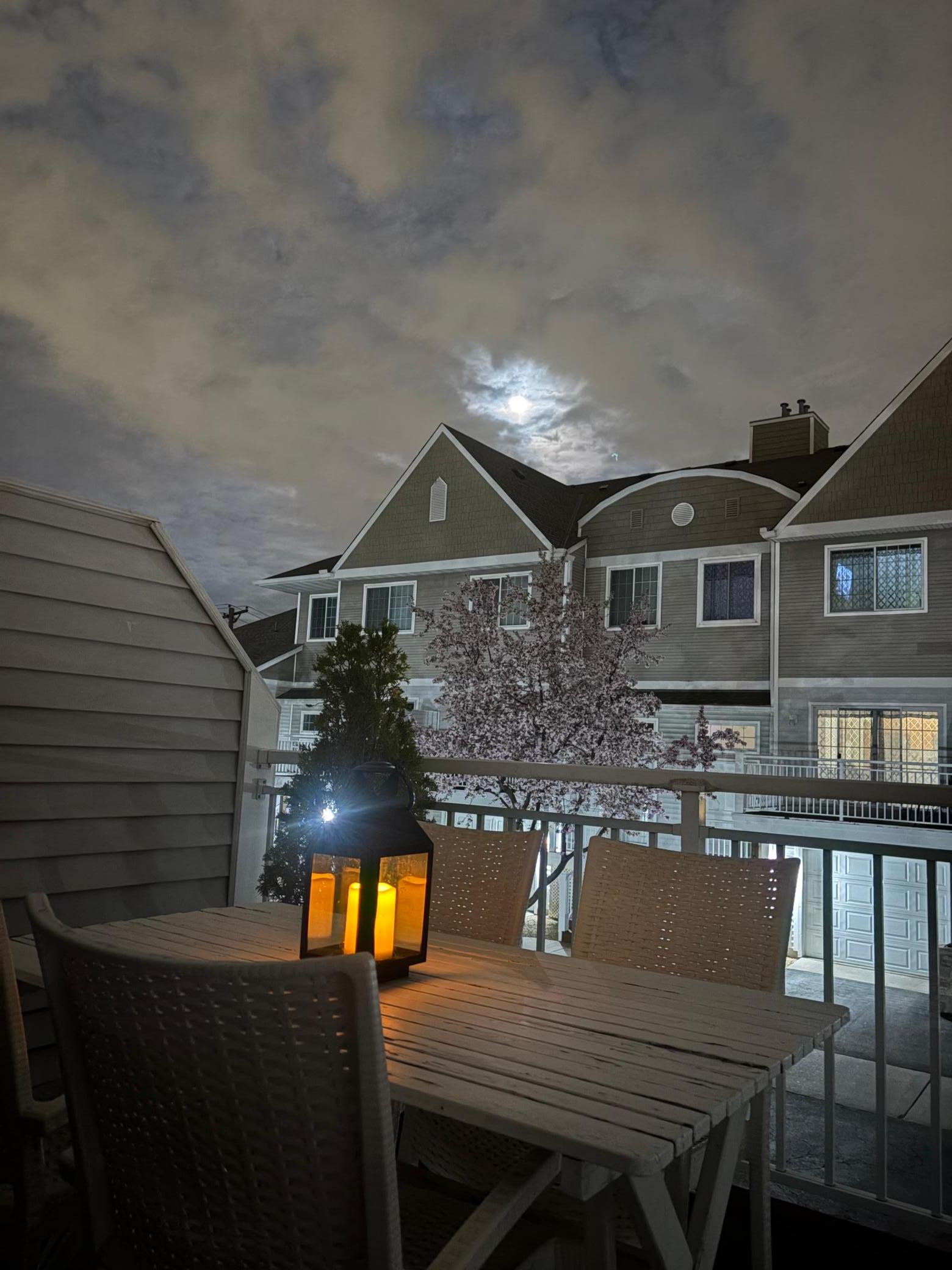 This deck is even more amazing in the evenings.