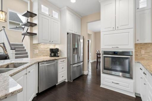 1202 Rosemary Lane, Chaska, MN 55318