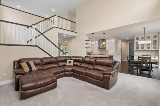 1202 Rosemary Lane, Chaska, MN 55318