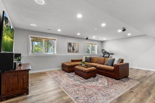 11897 86th Avenue N, Maple Grove, MN 55369