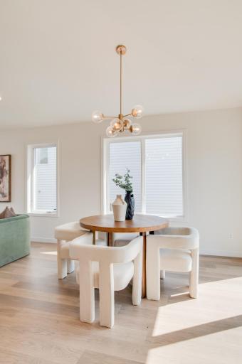 2575 Golden Lane S, Fargo, ND 58104
