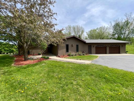 170 6th Lane NE, Oronoco, MN 55960