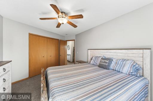 6124 258th Street, Wyoming, MN 55092