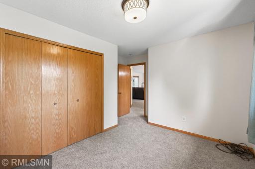 6124 258th Street, Wyoming, MN 55092