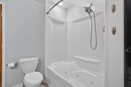 1423 N 2nd Street, Mankato, MN 56001