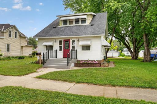 1423 N 2nd Street, Mankato, MN 56001