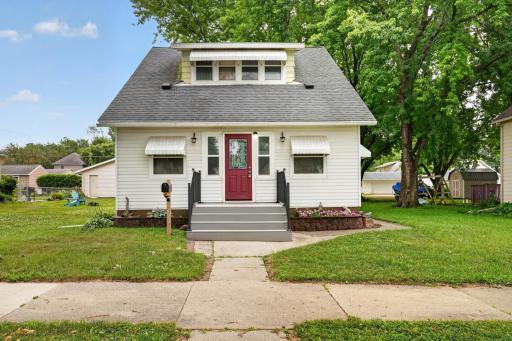 1423 N 2nd Street, Mankato, MN 56001