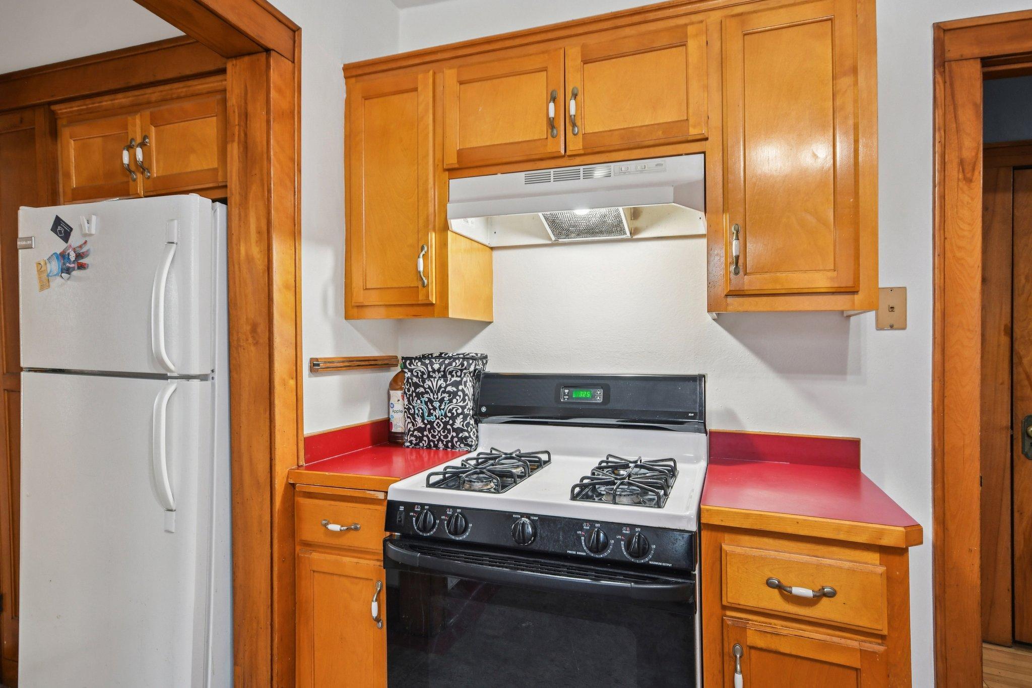 16-web-or-mls-Clear Ave-S1002-016.jpg