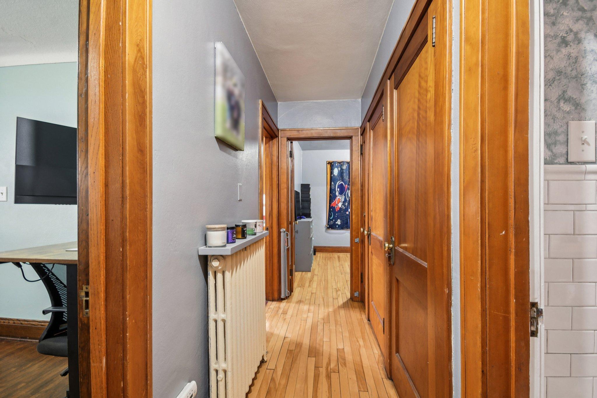 18-web-or-mls-Clear Ave-S1002-018.jpg