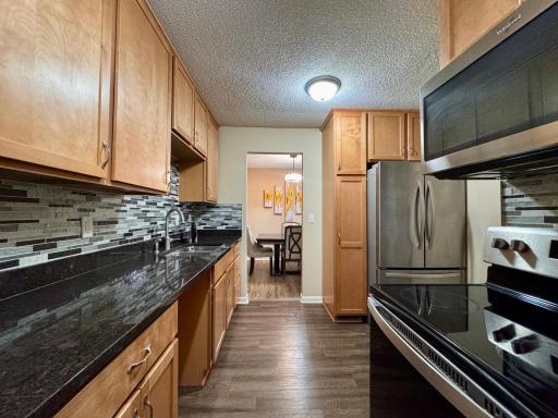 1271 Landmark Trail S, Hopkins, MN 55343