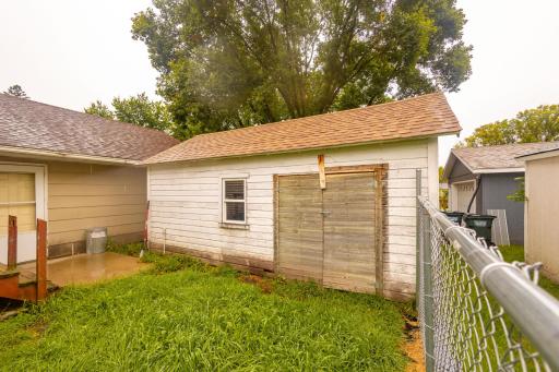 317 3rd Avenue W, Osakis, MN 56360