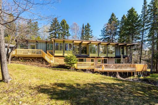 3815 Greysolon Road, Duluth, MN 55804