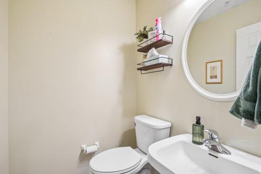 34-web-or-mls-1166- 100th Dr NE unit a-S1605-034.jpg