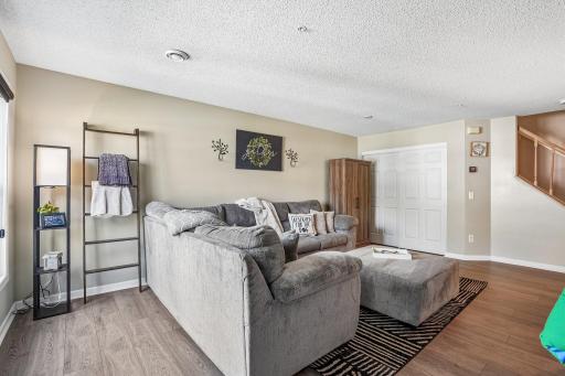 11-web-or-mls-1166- 100th Dr NE unit a-S1605-011.jpg