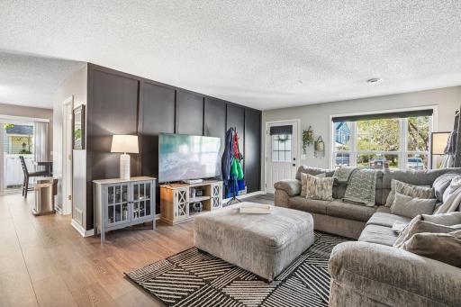 9-web-or-mls-1166- 100th Dr NE unit a-S1605-009.jpg