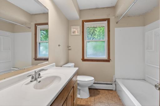 7856 Florida Circle N, Minneapolis, MN 55445