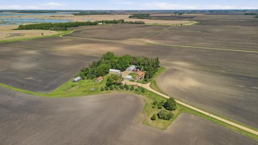 45748 State Highway 111, Nicollet, MN 56074