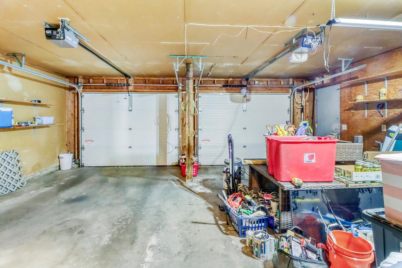 Garage1_1-1280.JPG