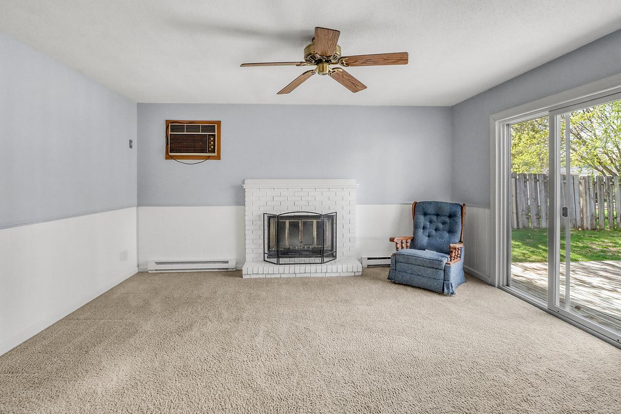 Basement Familyroom1_-1280.JPG