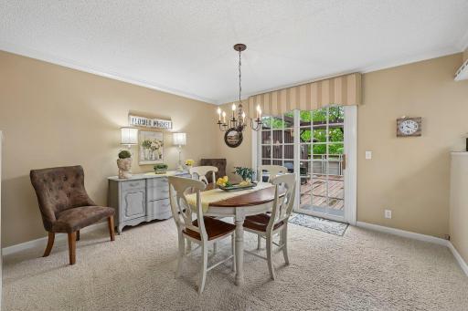 28 Birnamwood Drive, Burnsville, MN 55337