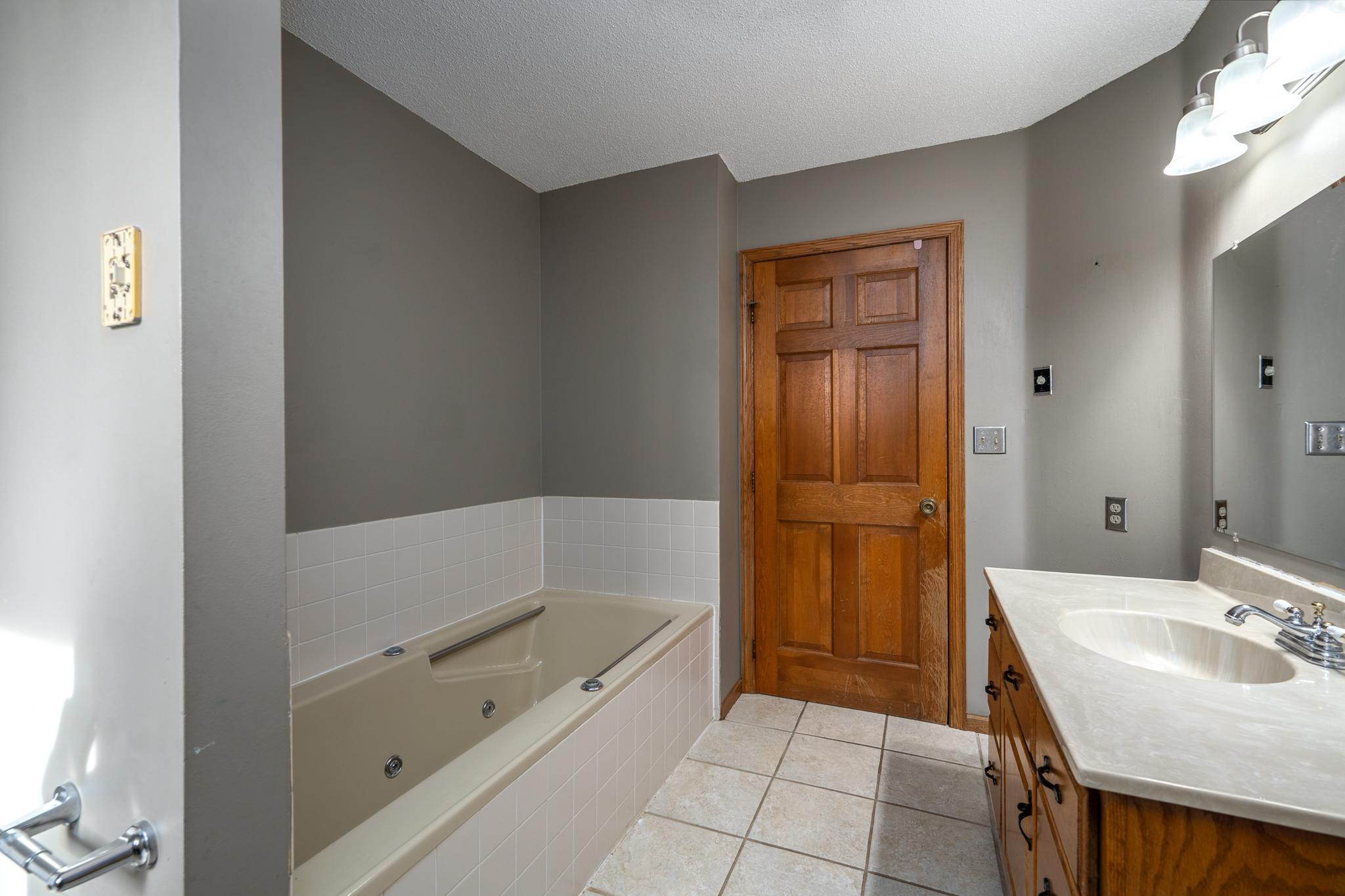 JML_8202-HDR-Edit.jpg
