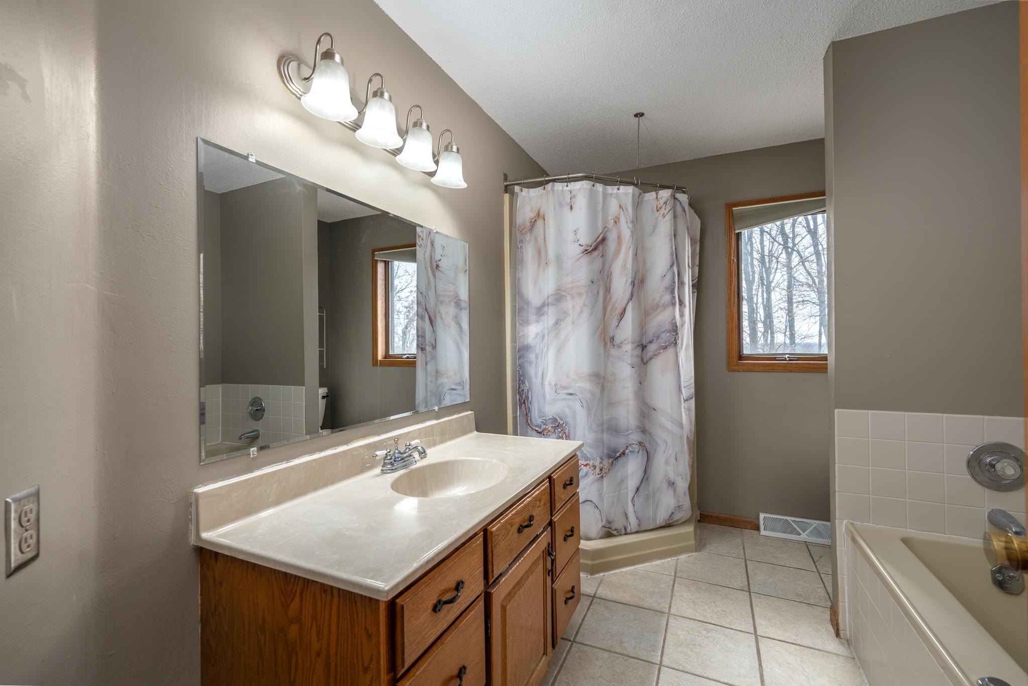Main Level Bath
