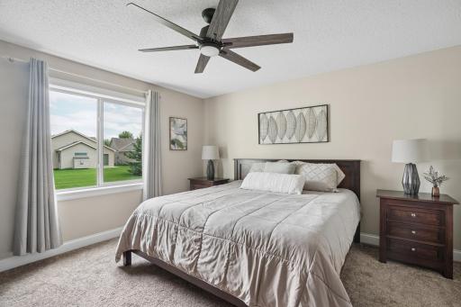 10105 180th Avenue NW, Elk River, MN 55330