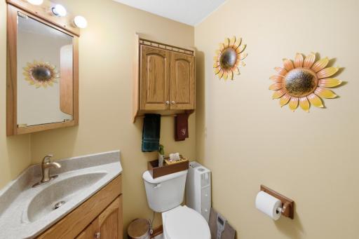 7524 58th St NE, Rochester, MN 55906
