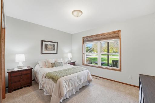 1411 Karnis Drive NW, Alexandria, MN 56308