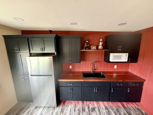 663 Valerie Avenue, 419-420, Hudson, WI 54016