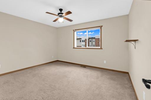 1283 County Road D Circle E, B, Saint Paul, MN 55109