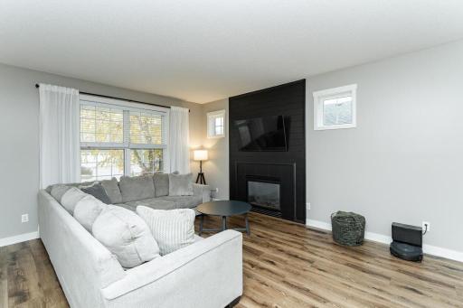 1411 Century Point Lane NE, Rochester, MN 55906