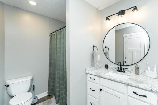 1411 Century Point Lane NE, Rochester, MN 55906