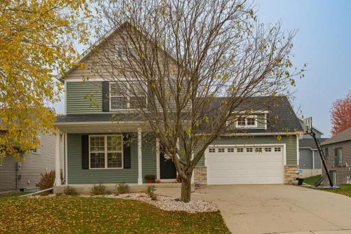 1411 Century Point Lane NE, Rochester, MN 55906