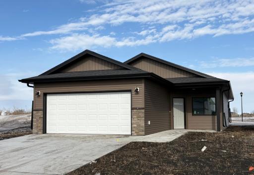 3842 Prairie Lane, Moorhead, MN 56560