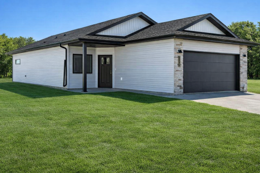 3842 Prairie Lane, Moorhead, MN 56560
