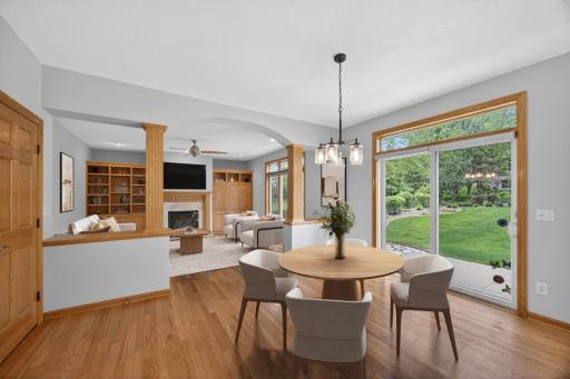 2937 Oakview Drive NE, Rochester, MN 55906