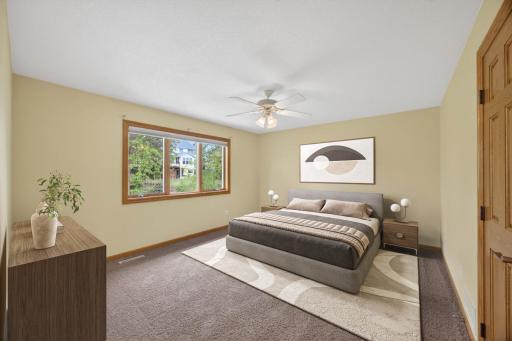2937 Oakview Drive NE, Rochester, MN 55906